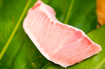 奄美産クロマグロ大トロ約200g